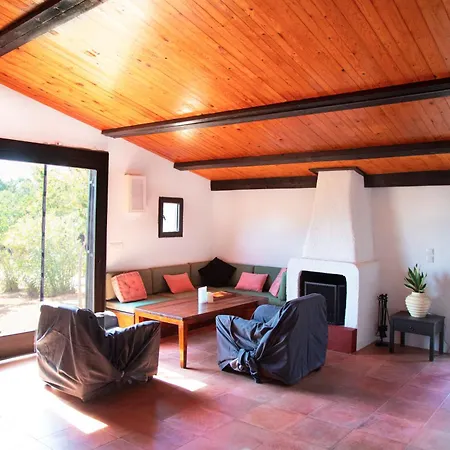Beachfront House With Sea View In Thimari Sounio Chalé *